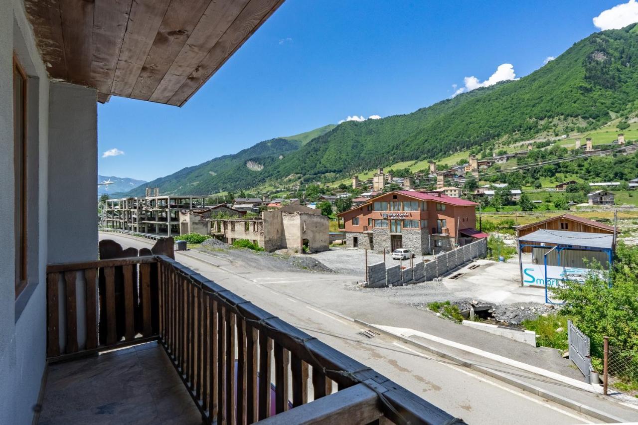 Guest House Nikala Местия Экстерьер фото